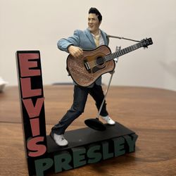 Elvis Macfarlane Figure Statue 