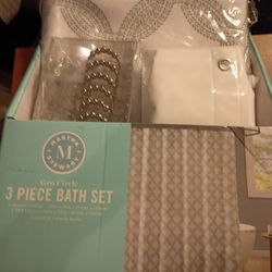 3 piece Martha Stewart bath set