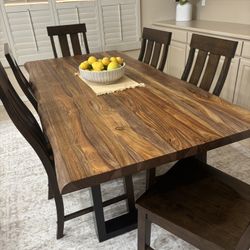 Acacia Table  with Six Chairs