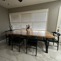 Dining Table & Chairs 