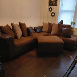 Couches OBO GREAT CONDITION 