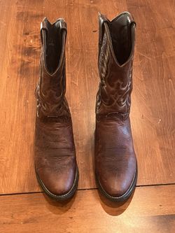 12 D cowboy boots