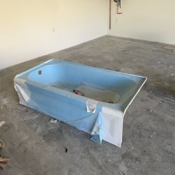 New Fiberglass Tub Alcove - Small Scratches