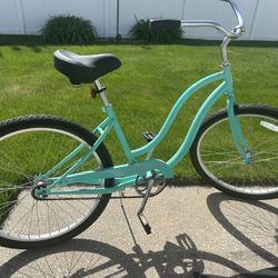 Schwinn F1 Woman’s Cruiser