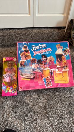 Vintage 1988 Barbie Soda Shoppe, 96 Special Edition Barbie