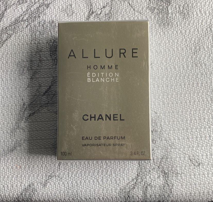 Chanel Allure Homme Edition Blanche 3.4 Oz Brand New Sealed Box for Sale in  Brooklyn, NY - OfferUp