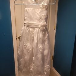 Size 8 White Communion  or Flower Girl Dress with  Veil and Gloves, Worn Once