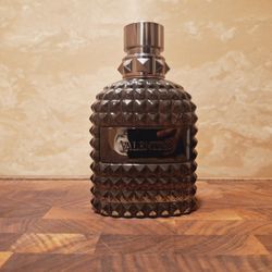 Valentino Uomo Intense 