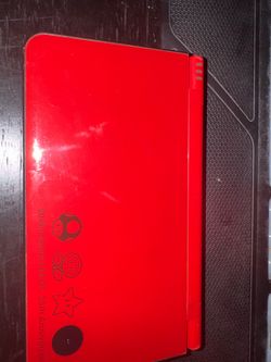 Nintendo DSi Mario 25 Anniversary Edition