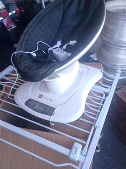 4Moms egg cradle