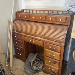 Antique Desk In Great Shape $200 OBO