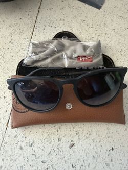 Women’s Ray Bans