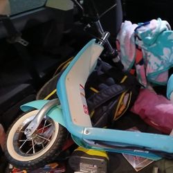 Razor Pocket Mod Petite electric scooter