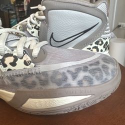Size 9.5 - Nike Kyrie Infinity Leopard Camo
