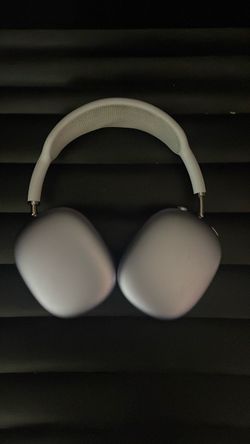 Apple head phones max 2