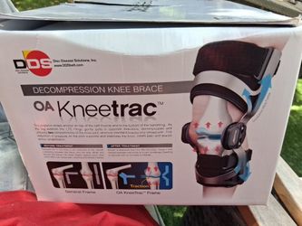 DDS OA Kneetrac, which appears to be a decompression knee brace designed for osteoarthritis.