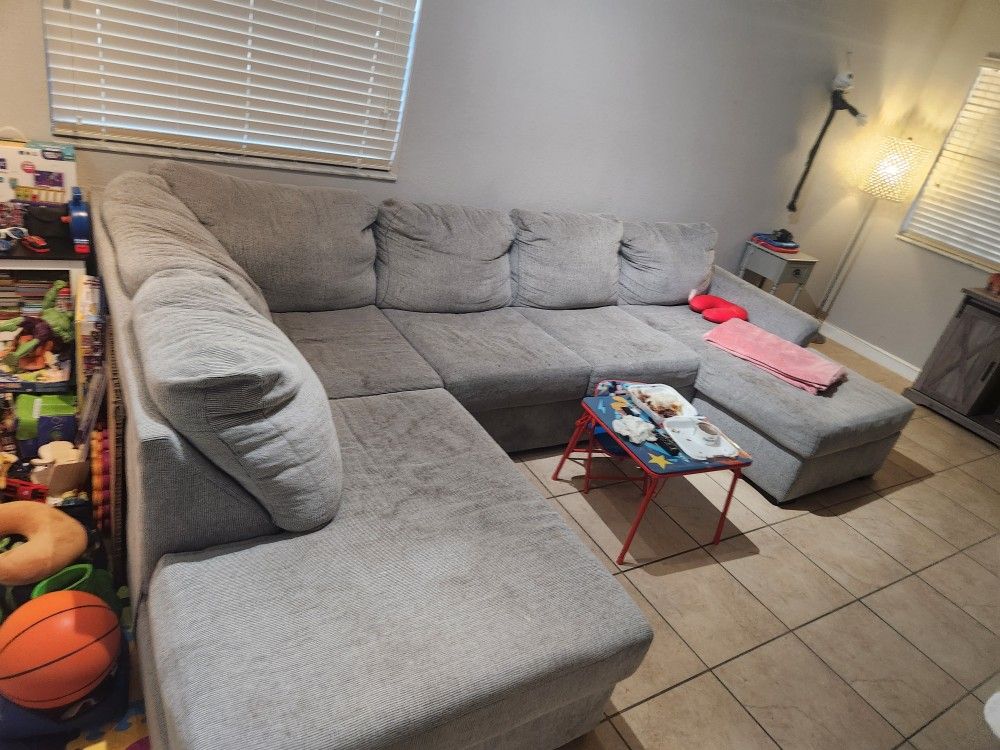 FREE!!  Couch / Sofa