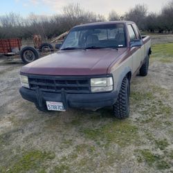 1992 Dodge Dakota