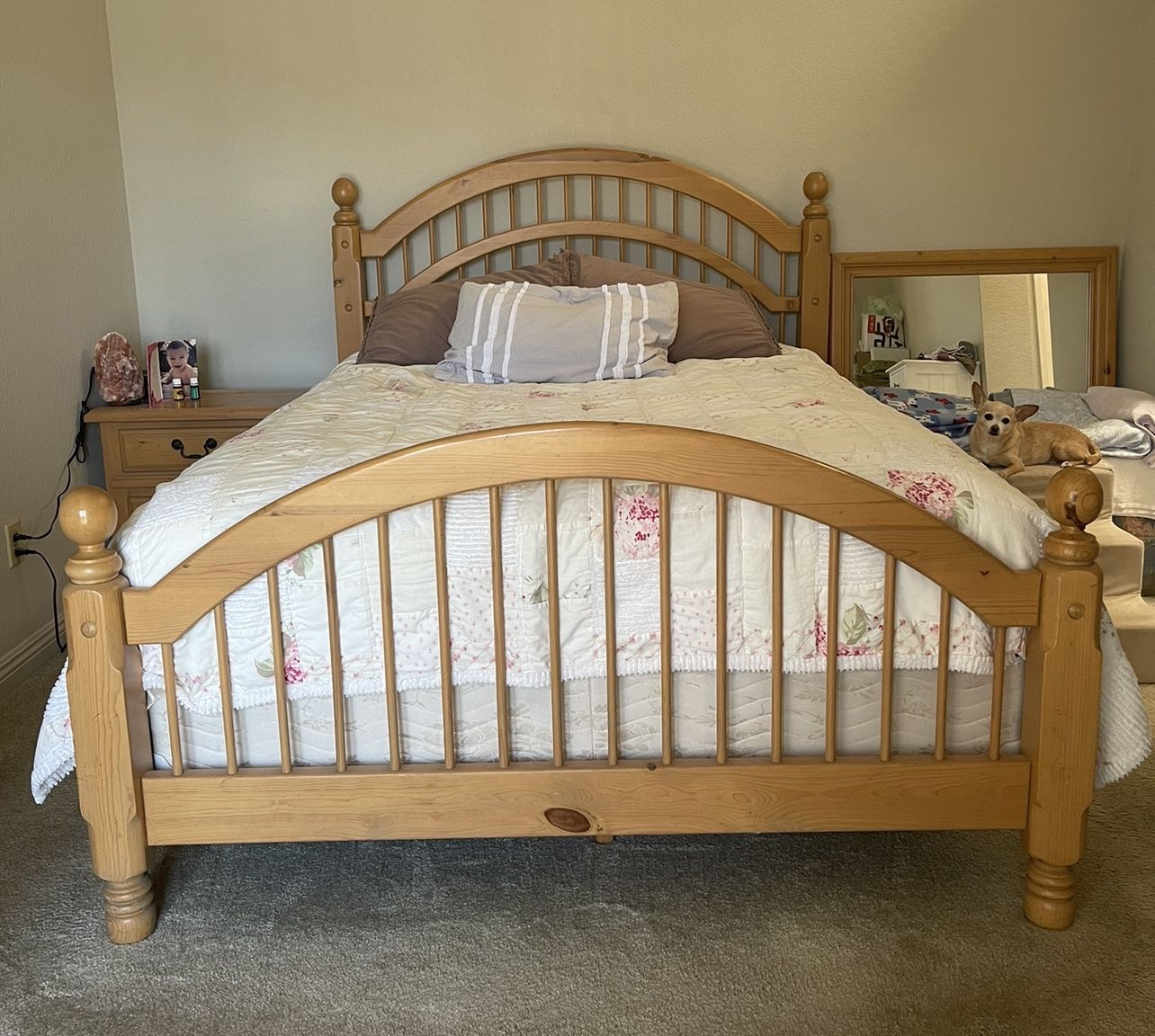 6 piece Queen Bedroom Set Solid Wood Oak