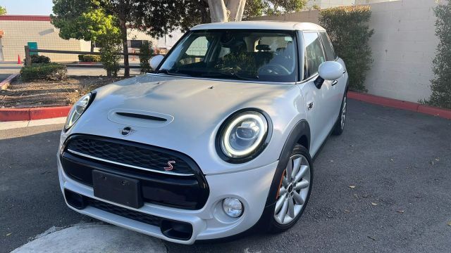 2019 MINI Hardtop 4 Door