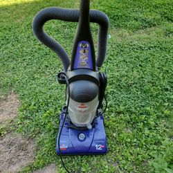 Bissell vacuum cleaner