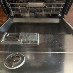 LG Dishwasher 