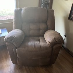 Loveseat and two reclining chairs