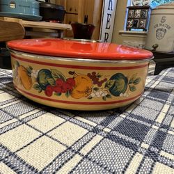 Vintage  Holt Howard Porcelain  Enamel  10” Skillet With Lid