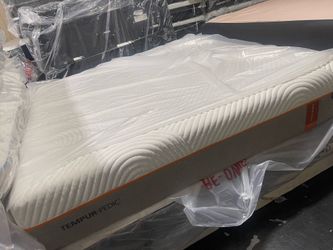 King mattress tempurpedic countor  🦖