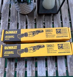 Dewalt ratchet 3/8 atomic 20v