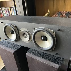 (1) Paradigm Audiophile Center Ch Speaker 🔈 