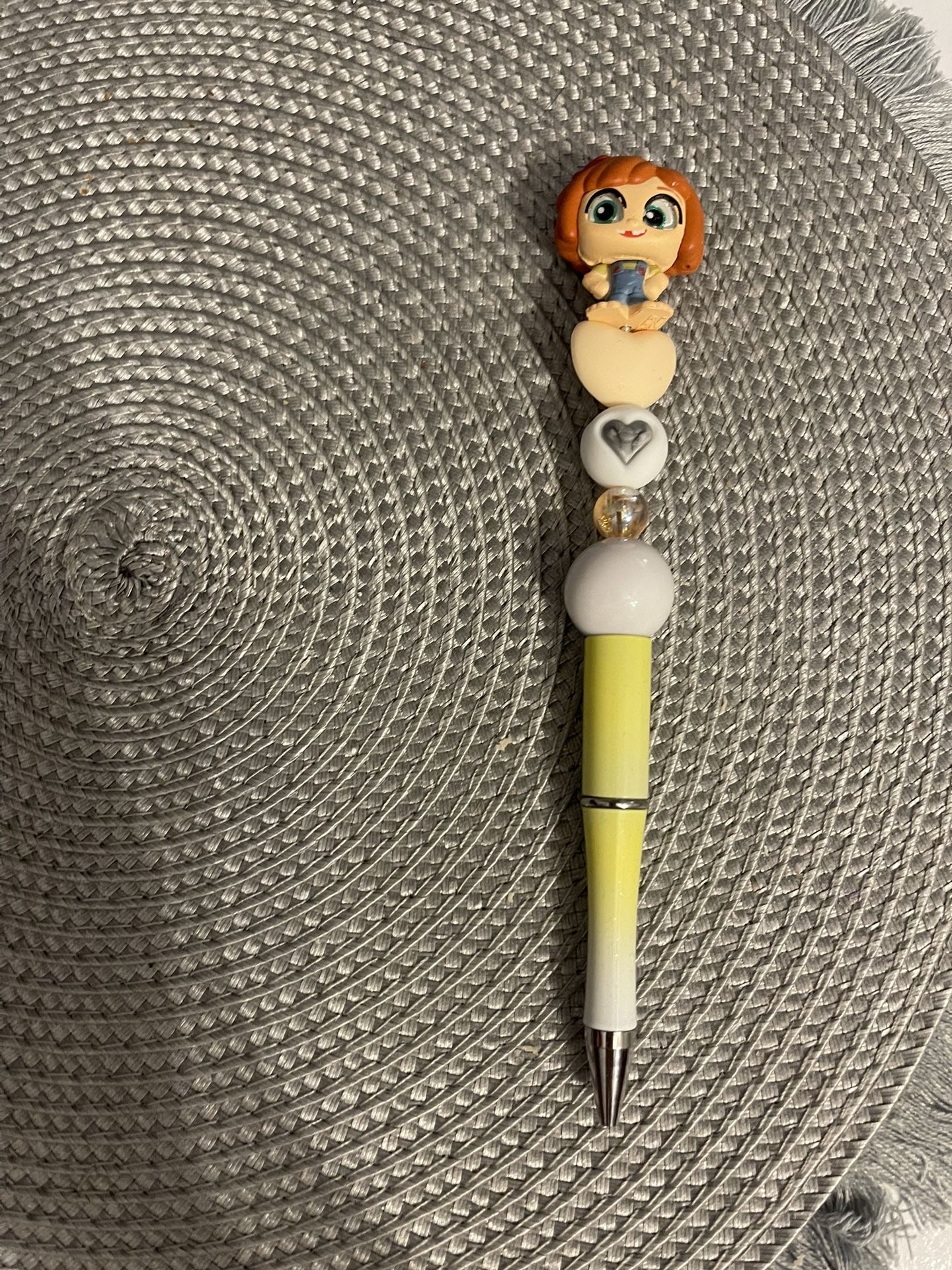 Doorables Pen