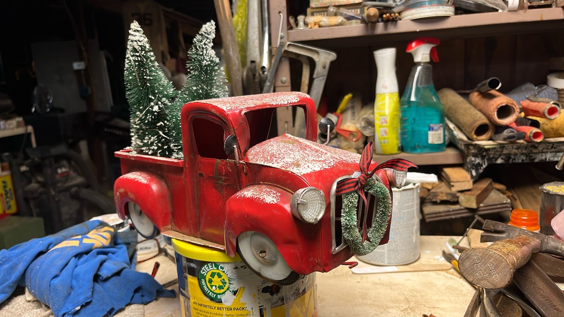 RARE ODD CHRISTMAS TRUCK/Electric Headlights