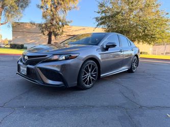 2024 Toyota Camry Hybrid