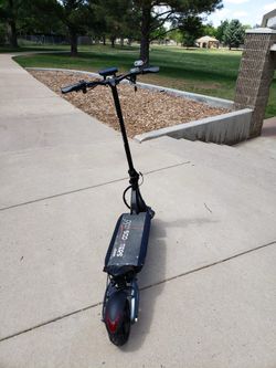 NANROBOT D6+ 2.0 Dual Motor Scooter - Like New