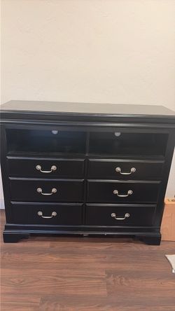 Black Dresser/Stand