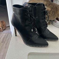 BCBGeneration Haxah Heel Booties