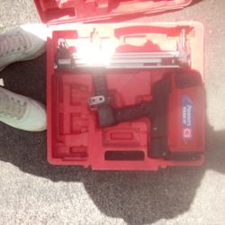 Nail Gun W/Case