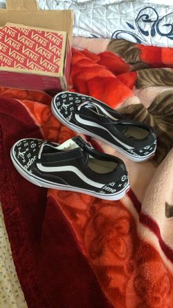 Custom LV X Supreme Vans