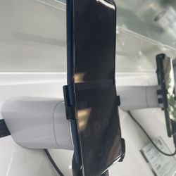 Motorola Razr!! 2025 W/ 2mo Of Service Included!!