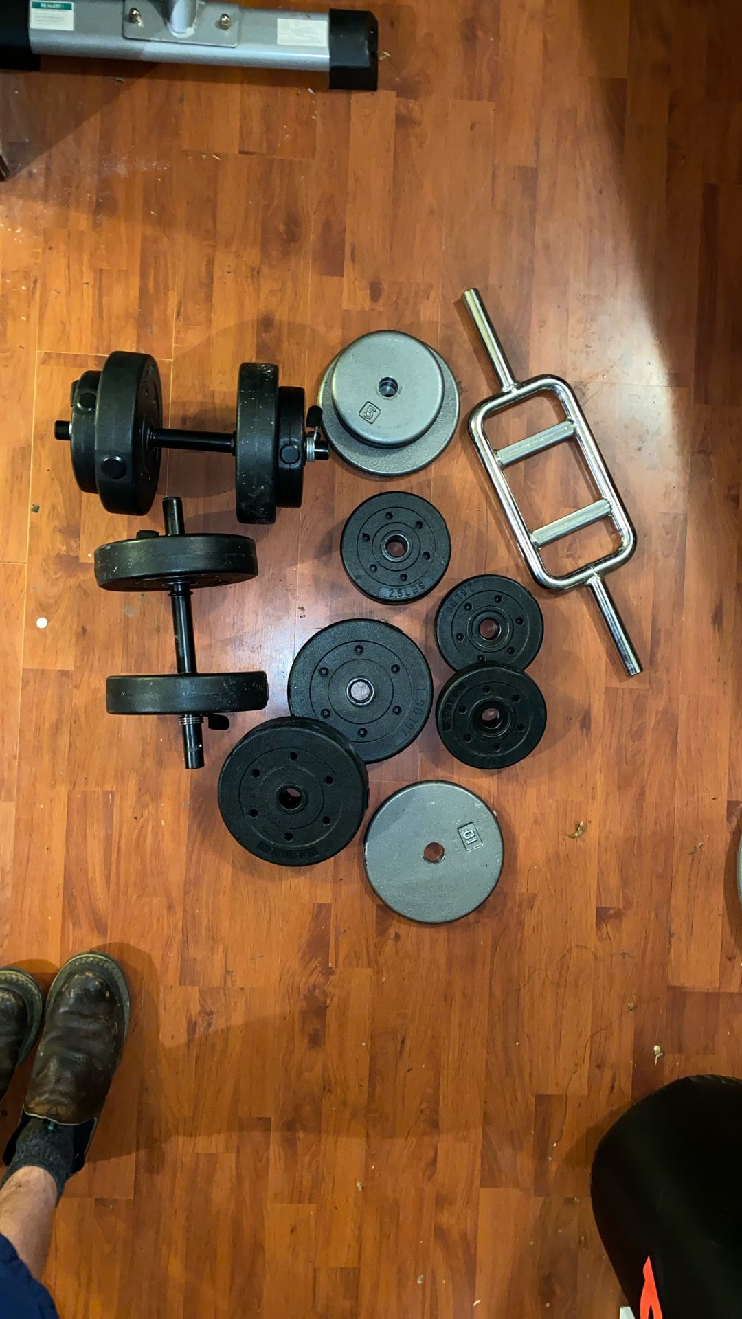 Adjustable Weights Lot (100 lbs)
