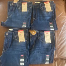 Brand New Woman’s Levi’s 711 Skinny Size8 $25 Each