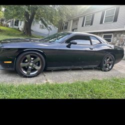 2013 Dodge Challenger – Drives Great / Needs Catalytic Converter