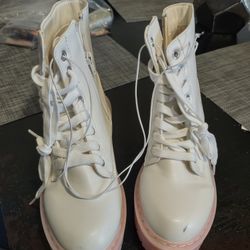 Botas