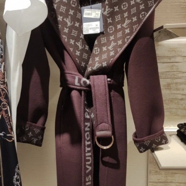 LV CARMEL BELTED DOUBLED FACE HOODED WRAP COAT –