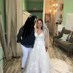 Gorgeous Lace Wedding Dress