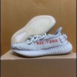Adidas Yeezy Boost 350 V2 Blue Tint Size 5 Brand New