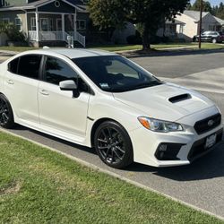 2018 WRX Subaru, CLEAN!!!!