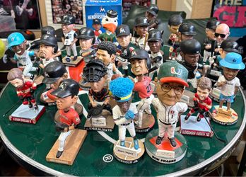 Huge Bobblehead Collection - 25 included