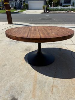 Round Wood Pedestal Coffee Table